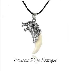 Antique Wolf Tooth‎ Necklace